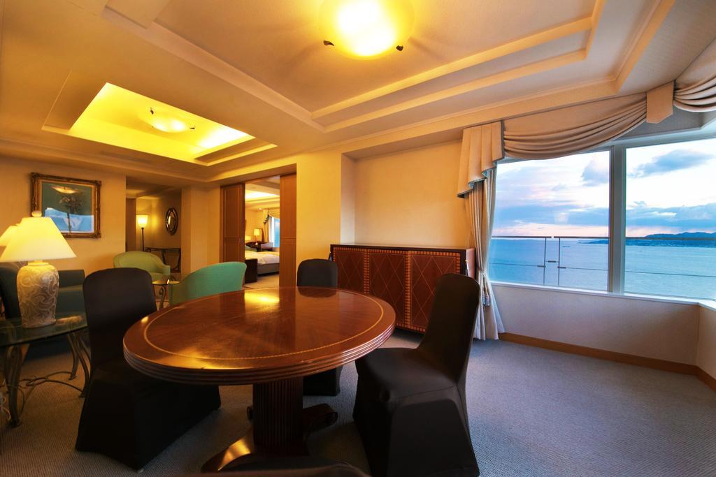 Seaside Hotel Maiko Villa Кобе Екстериор снимка