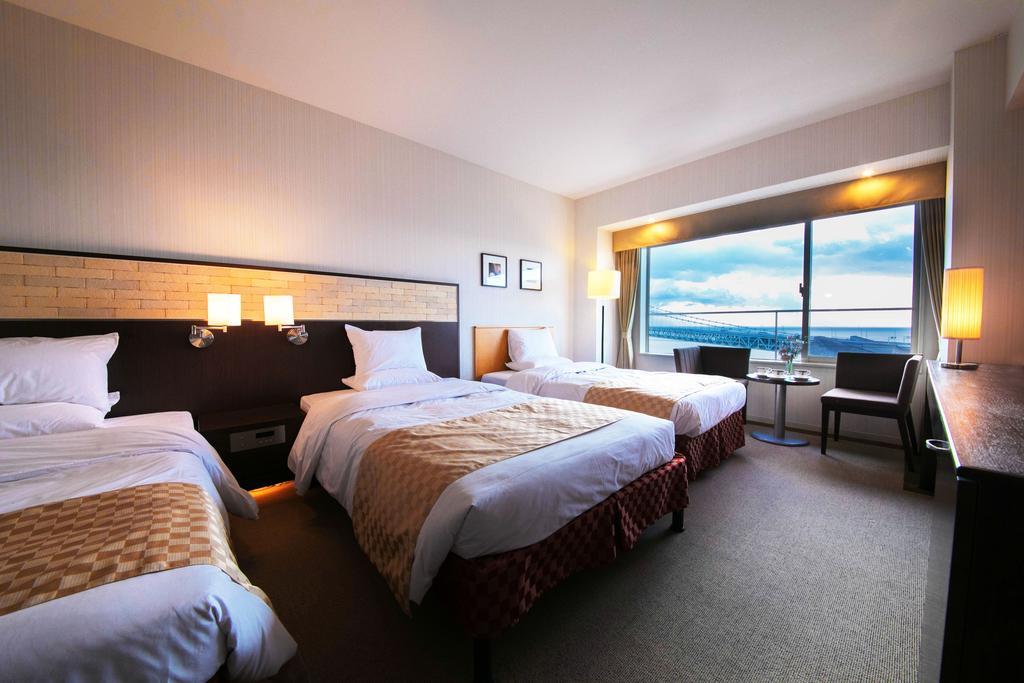Seaside Hotel Maiko Villa Кобе Екстериор снимка