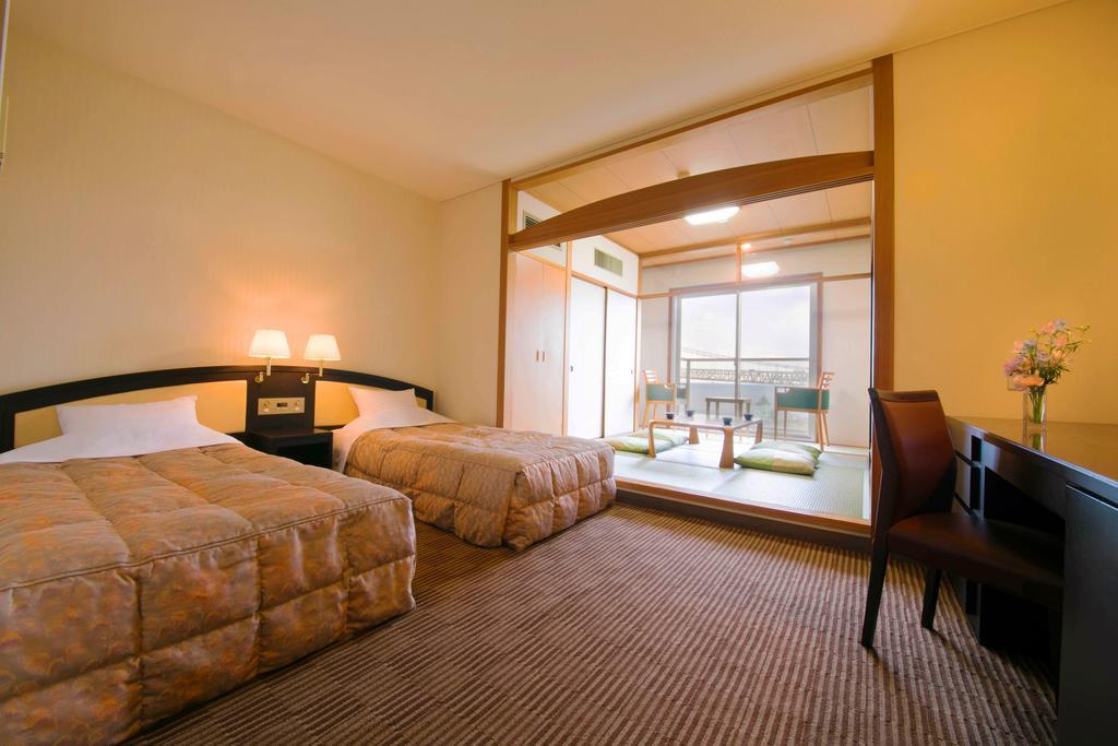 Seaside Hotel Maiko Villa Кобе Екстериор снимка