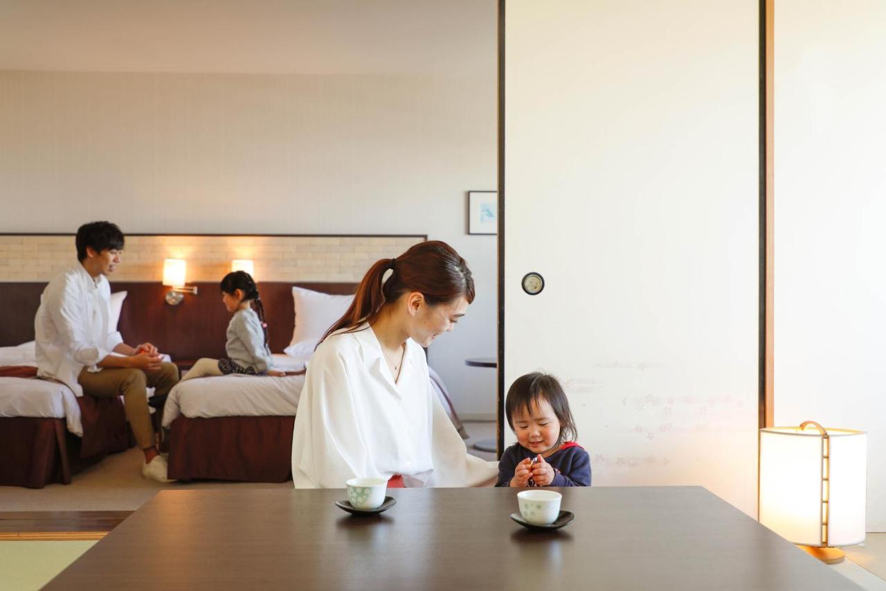 Seaside Hotel Maiko Villa Кобе Екстериор снимка